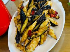 -鲁南仔·滕州炒鸡(经三路店)