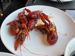 -怡豪大饭店·银顶旋转餐厅
