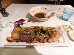 -天下三绝 牛肉面/红酒