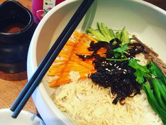 -云海肴·汽锅鸡·云南菜(天山百盛优客店)