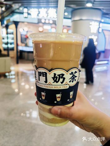 不喝奶茶的我也被这家店圈粉了！