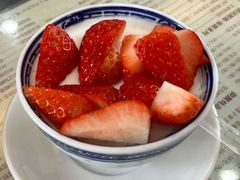 -周大娘牛乳(旧寨古村总店)