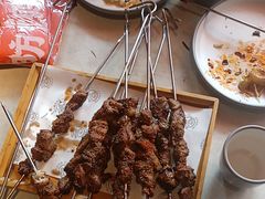 -鸣记脆皮烤鱼·海鲜烤鱼(三八广场店)