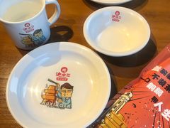 -炉小二铜锅牛蛙•川湘菜(三里屯店)