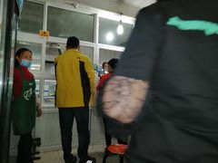 -咱家王新国把子肉(县东巷店)