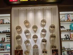 -宝岛眼镜(群光广场店)