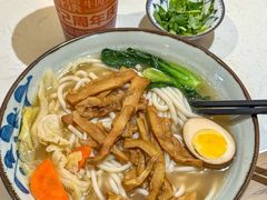 -鑫花溪牛肉米粉(凤凰街创始总店)