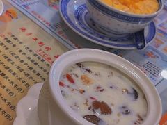 -广信牛奶甜品世家(台东店)