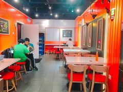大堂-张亮麻辣烫(政民路店)