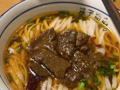 -矮子粉店1985·长沙米粉(湘春路店)