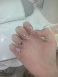 -尤米一站式美甲美睫