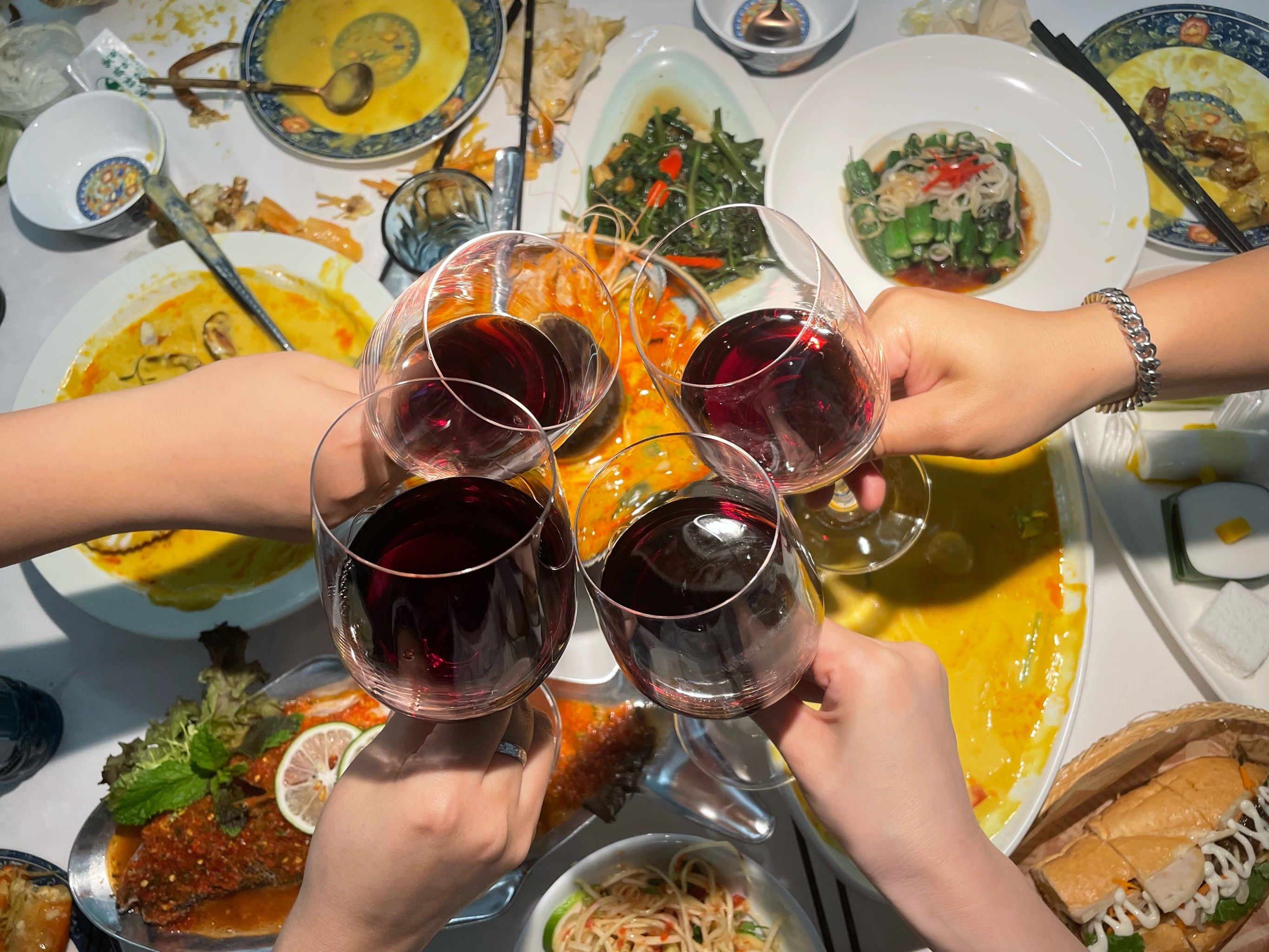 姐妹聚餐 #相聚好食光 「泰皇冬阴功汤