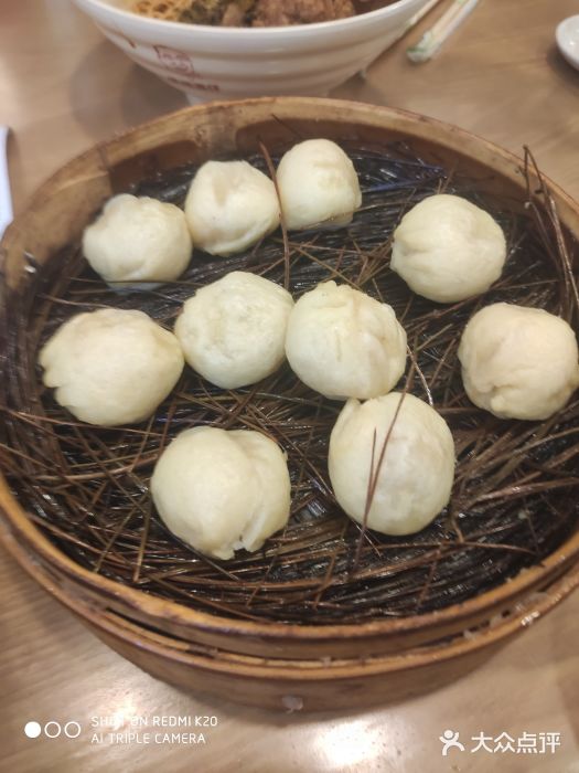 佬钱湾仔(衣裳街店)松毛汤包图片