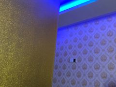 -东方亮足道(中国红街店)