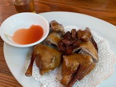 蒜香乳鸽-富哥食店