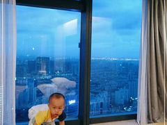 -上海龙之梦万丽酒店