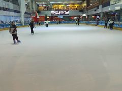 -正佳冰河湾真冰滑冰场