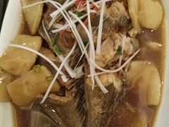 年糕烧大连黄鱼-青雅中餐厅(大连金石滩绿发希尔顿度假酒店)