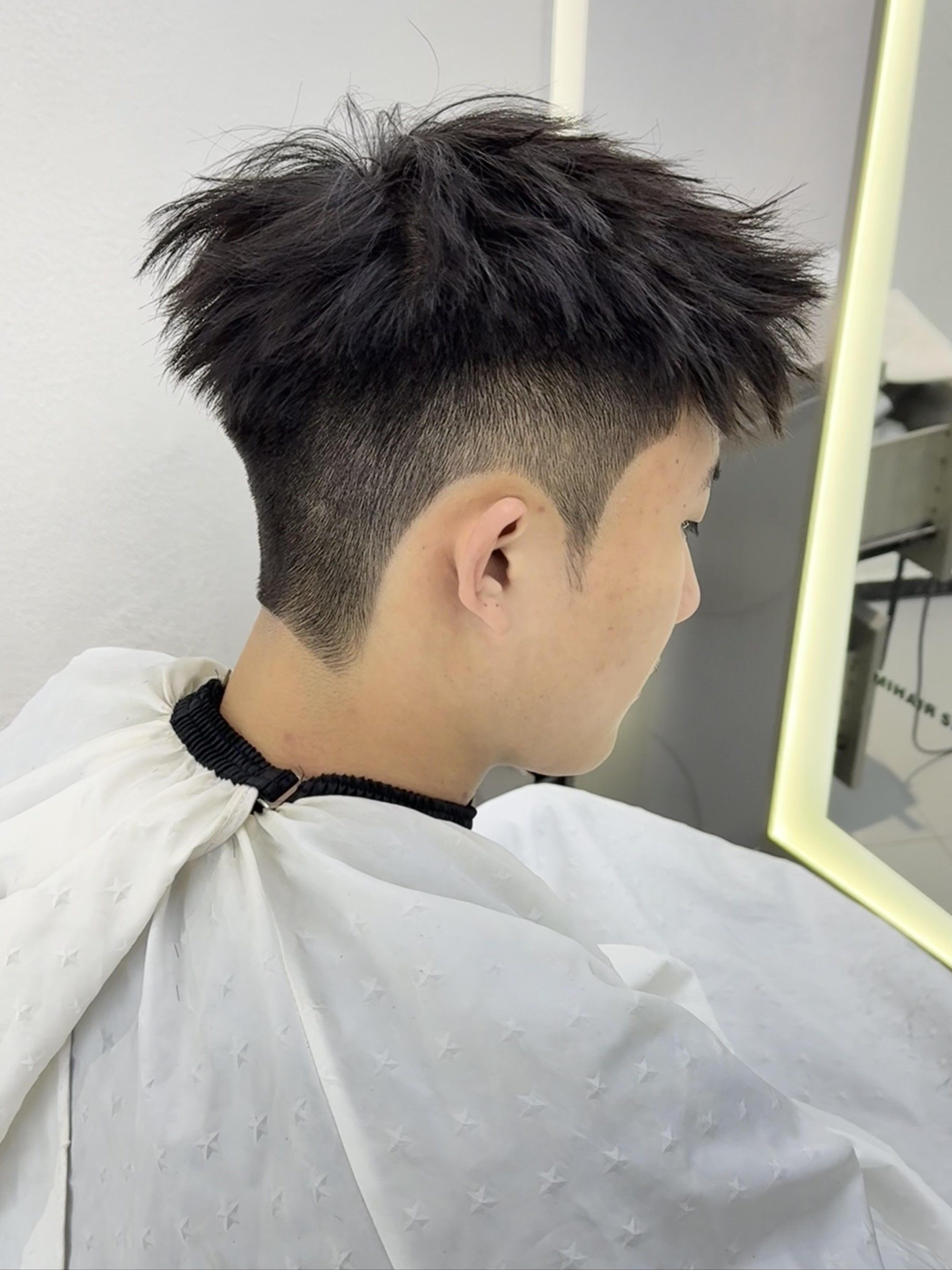 新潮男发型必看哦