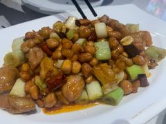 宫保鸡丁-峨嵋小镇·川菜(勒泰中心店)