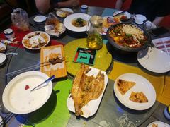 -壹号院音乐餐厅•烤全羊•新疆菜(浐灞店)