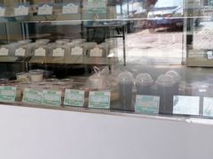 面包甜点陈列柜-三元梅园(劲松店)