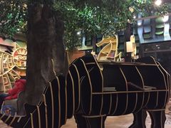 -钟书阁(松江泰晤士小镇店)