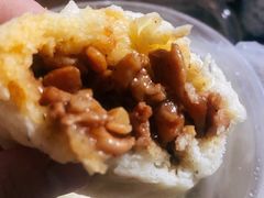 奥尔良鸡腿包-老陶包子铺(南大西南村店)