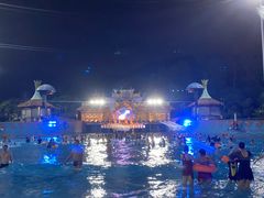 -汤山欢乐水世界