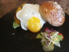 -HIGH FIVE哈福手工汉堡(桂林路店)