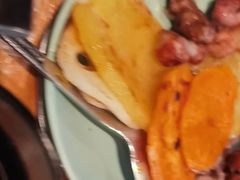 -唯成•韩国炭火烤肉 유성고기