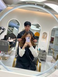 -DO A HAIRSTYLE
