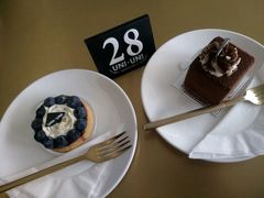 -UNI UNI(环亚凯瑟琳店)