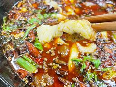 -烧哥美蛙肥肠鱼火锅·十五年社区店