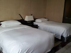 -广州天河希尔顿酒店