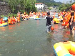 -仙山谷激浪漂流