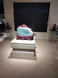 -北京七彩云南翡翠珠宝旗舰店(月坛店)