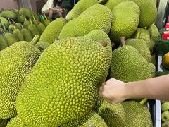 -曼阁市场水果批发市场