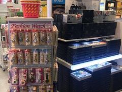-关西国际机场直营免税店