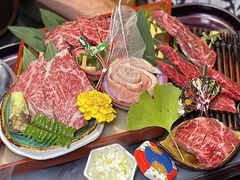 -铭牛烧肉·和牛海鲜自助(高新月牙湖店)