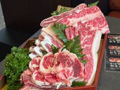 -铭牛烧肉·和牛海鲜自助(高新月牙湖店)