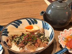 -啢啢茶寮(芳华横街店)