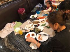 -东方红海鲜百汇(国际大厦店)