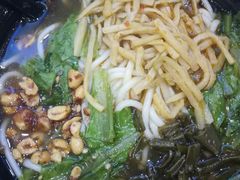 -桂在香知桂林米粉(红博中央公园店)