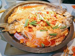 -鸣记脆皮烤鱼·海鲜烤鱼(三八广场店)