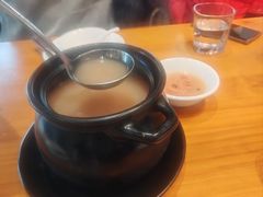 -莲餐厅·湖北菜·潜江小龙虾店(愚园路店)
