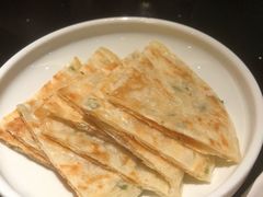 葱油飞饼-老头儿油爆虾·知味杭州(爱琴海购物中心)