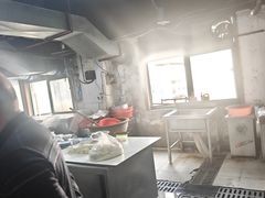 -红灯笼大酒楼(通湖路店)