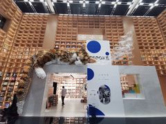 -上海书城(福州路店)