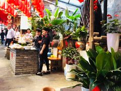 -客家大院·非遗赣南客家菜(郁孤台店)
